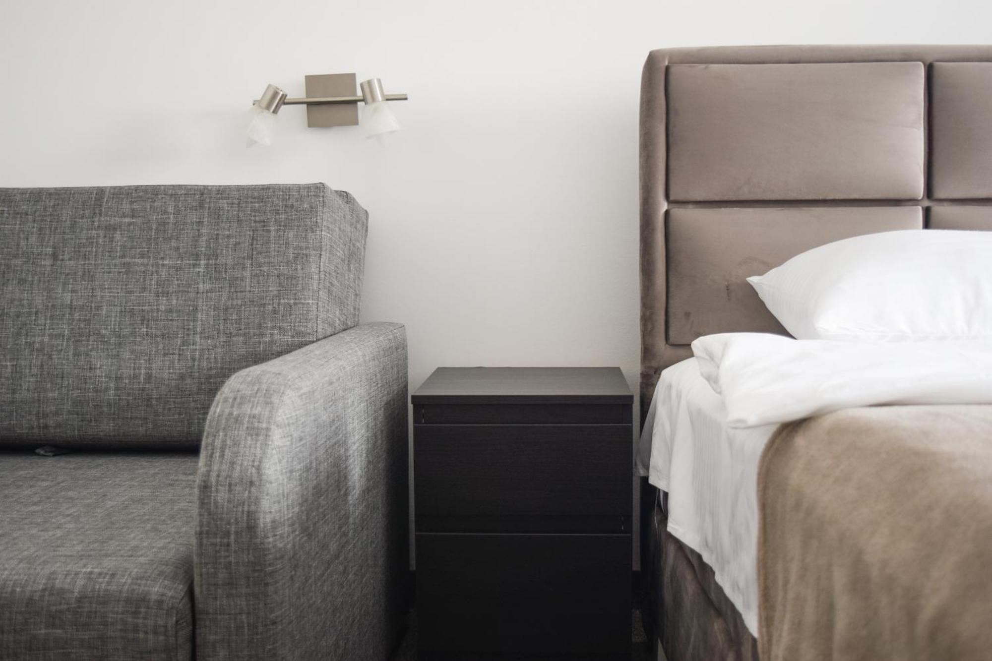Hotel Tiski Cvet Törökbecse Kültér fotó